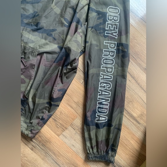 Obey  Propaganda Nylon Hooded Pullover Jacket ASOS - Picture 12 of 16